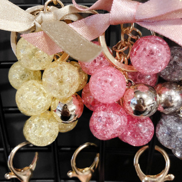 Small Fresh Grape Keychain Cute Critical Crystal Bowknot Fruit Car Key Chain Girl Bag Pendant Children Keyring