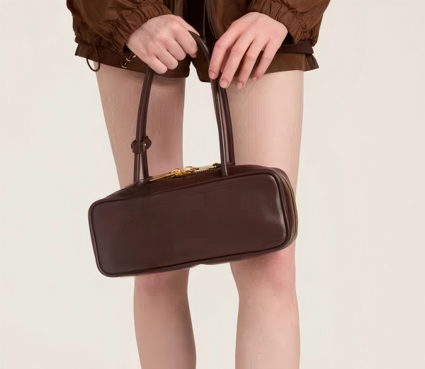 Stylish Retro Tote with Long Leather Handles