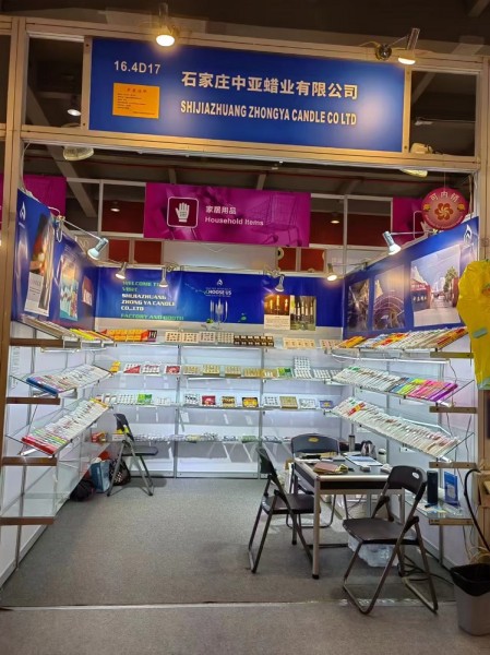 candle booth exhibition (1)
