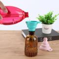 1PC Foldable Funnel Mini Portable Silicone Gel Practical Flexible Kitchen Funnel For Liquid Transfer Kitchen Cooking Accessories