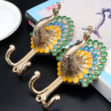 Colorful Metal Peacock's tail European Luxury curtain wall hooks decoration strap hanging ball hook curtain accessories MY416-30