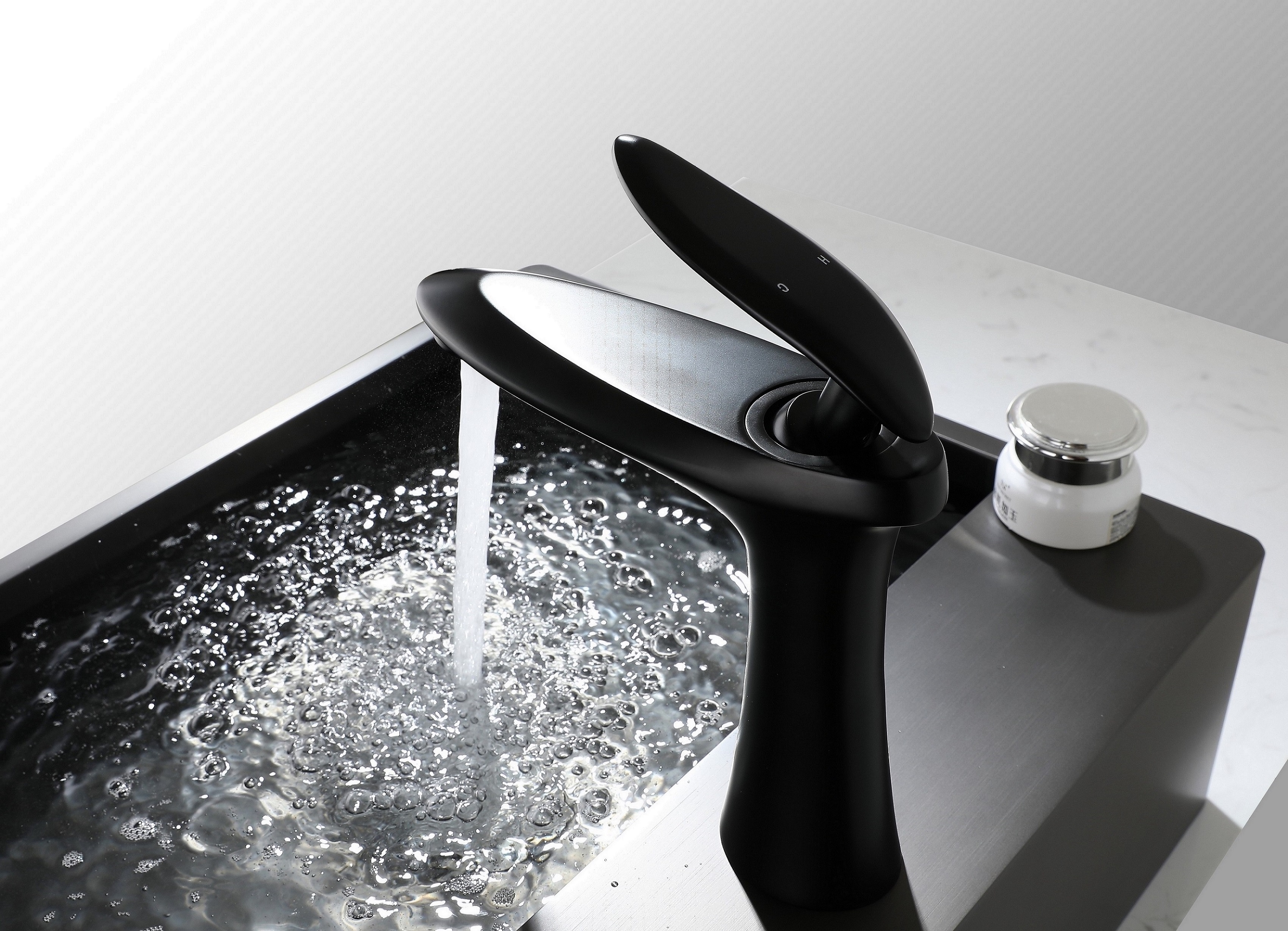 Basin Faucet