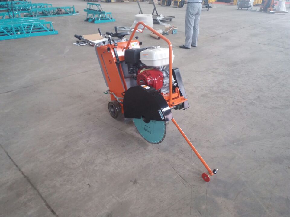 Walk Behind Asphalt Road Cutting Saw Machine