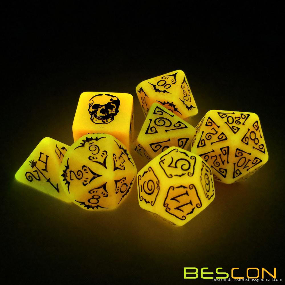 Bescon Halloween Polyhedral Dice Set, Halloween RPG Dice d4 d6 d8 d10 d12 d20 d% Set of 7 Solid Black and Glowing Pumpkin Set