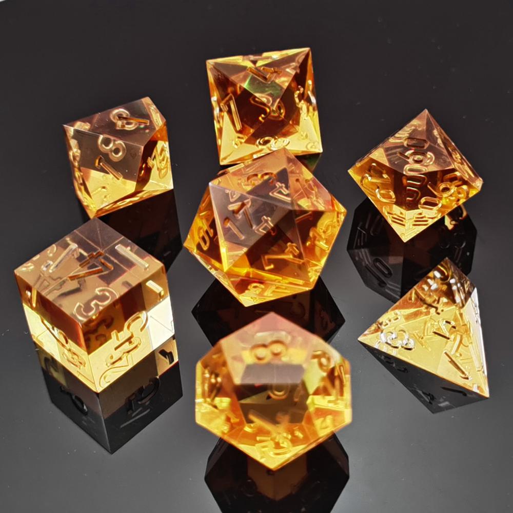 BESCON DICE Crystal Clear (Unpainted) Sharp Edge DND Dice Set of 7, Razor Edged Polyhedral D&D Dice Set for Role Playing Games