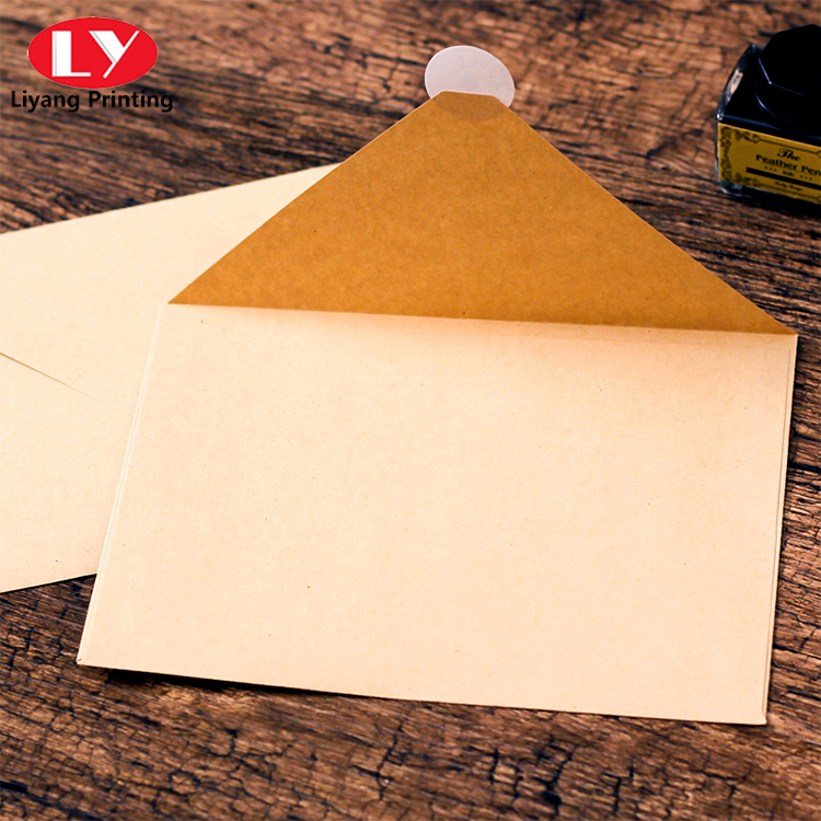 Kraft Envelope3