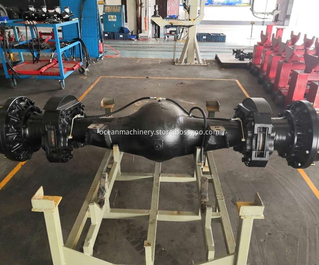 800358432 250301710 Loader Parts Axle 3 Jpg