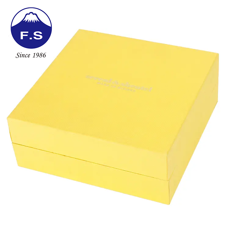High Quality Gold Foil Logo Wholesale Jewelry Gift Packaging Custom Printed Boxes