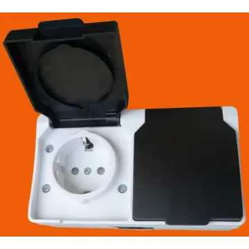 White Outdoor Double Undergrounded Socket S32210