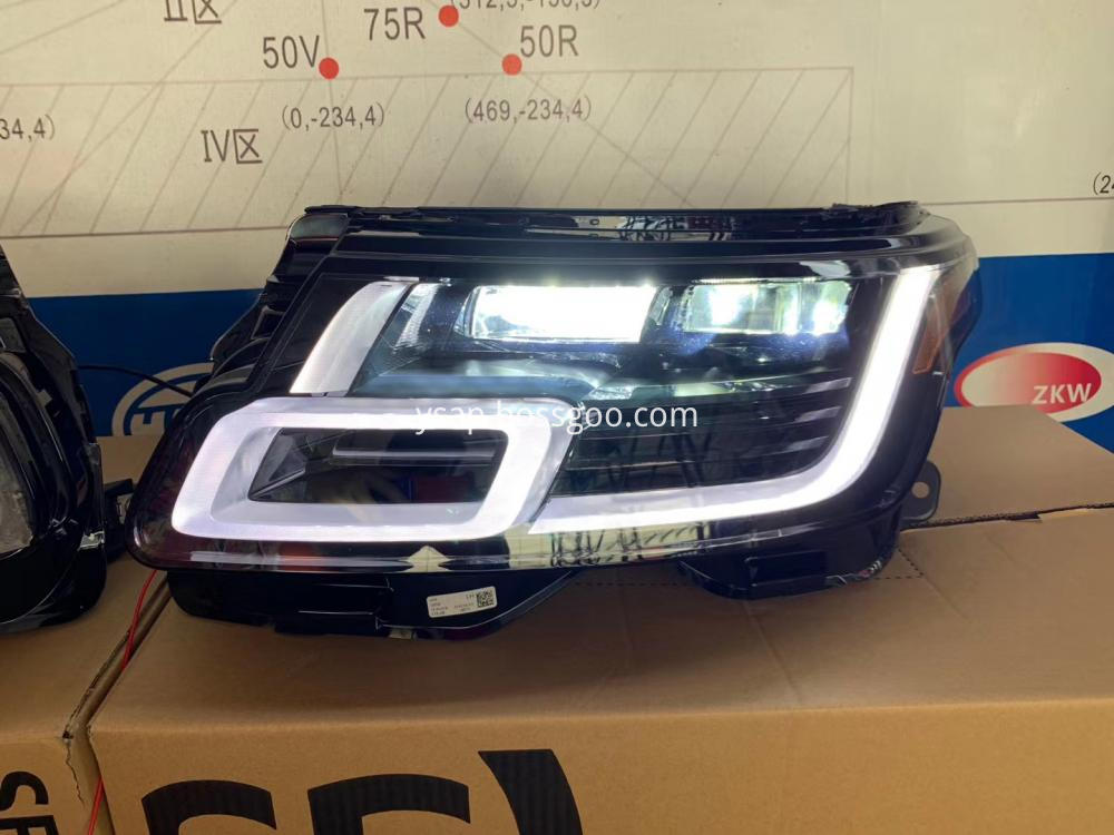 Range Rover Vogue SVO Head Lamp