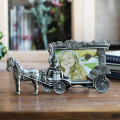 Hot Selling Newest 5 Inch Metal Frame Vintage Copper White Carriage Frame Wedding Gift Home Baby Gift Set Picture Desktop Frame