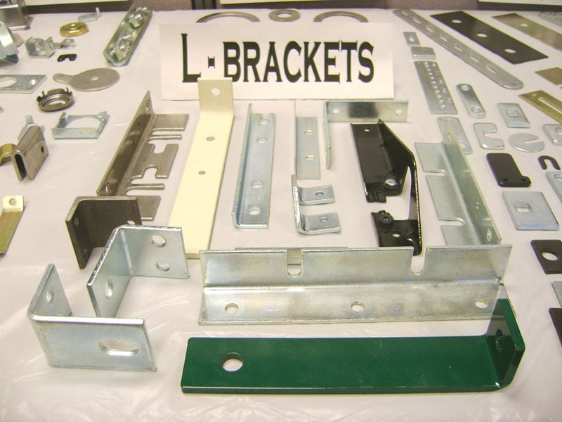L brackets stamping