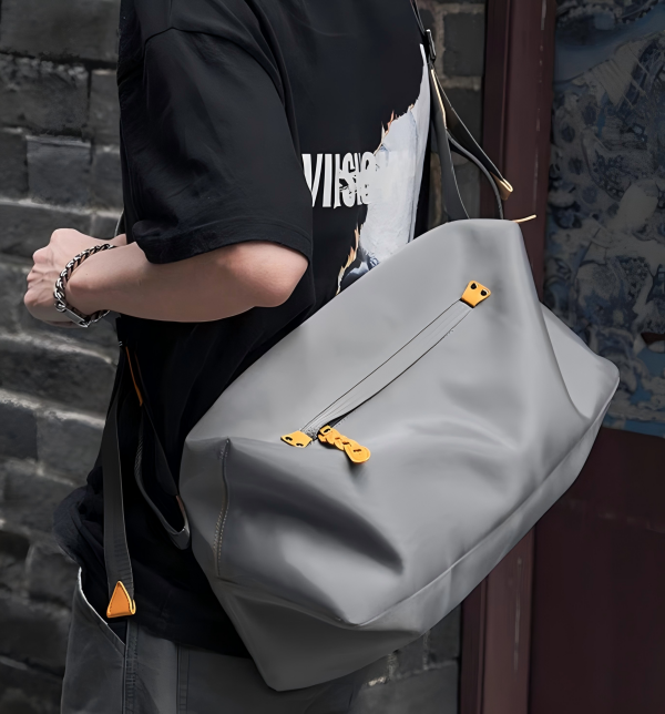 Lightweight Crossbody Single-Shoulder Travel Bag