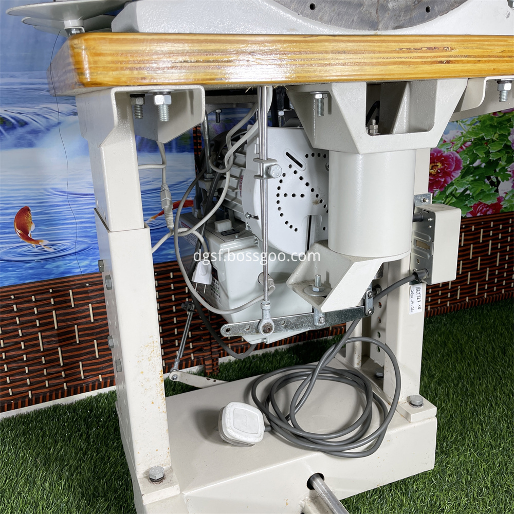 Double Needle And Double Hook Boots Sewing Machine 8 Jpg