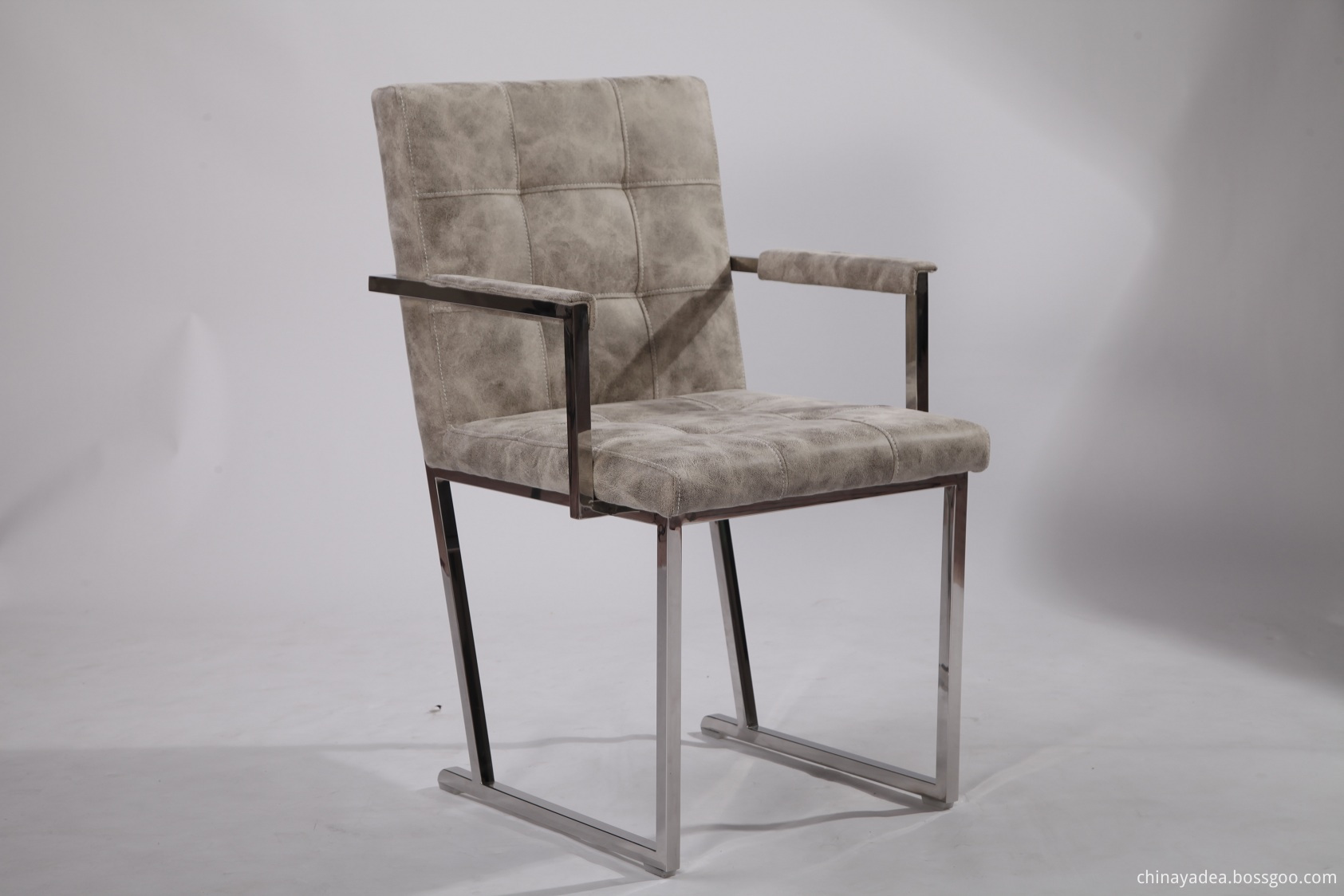 Contemporary Kate Carver Chair