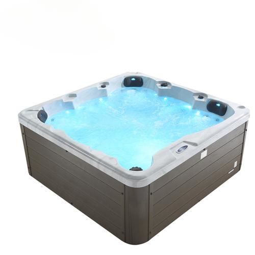 victorian style bathtub
