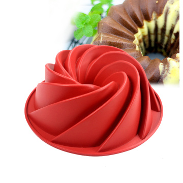 Large Spiral shape Bundt Cake Pan, Non-stick Bread Bakeware Silicone Mold baking tools (Color May Vary)