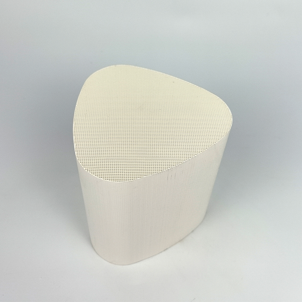 Ceramic Catalyst Substrates