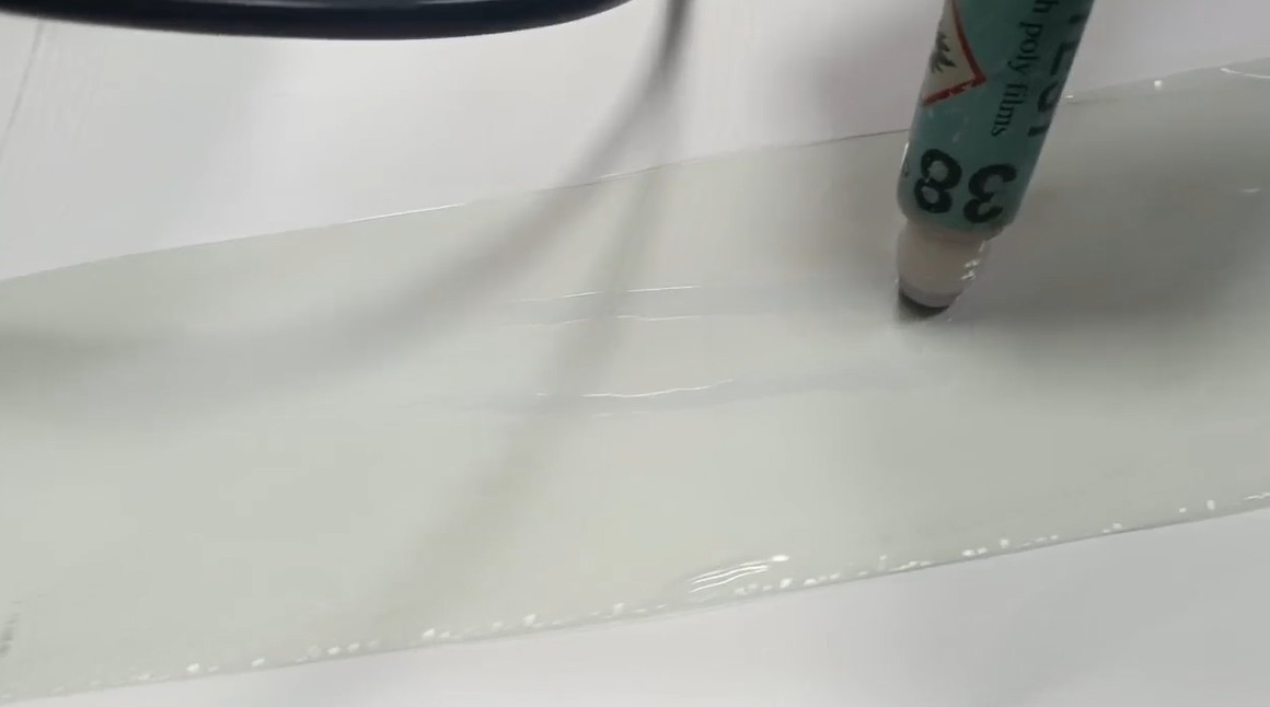 8 ohm Surface Tension