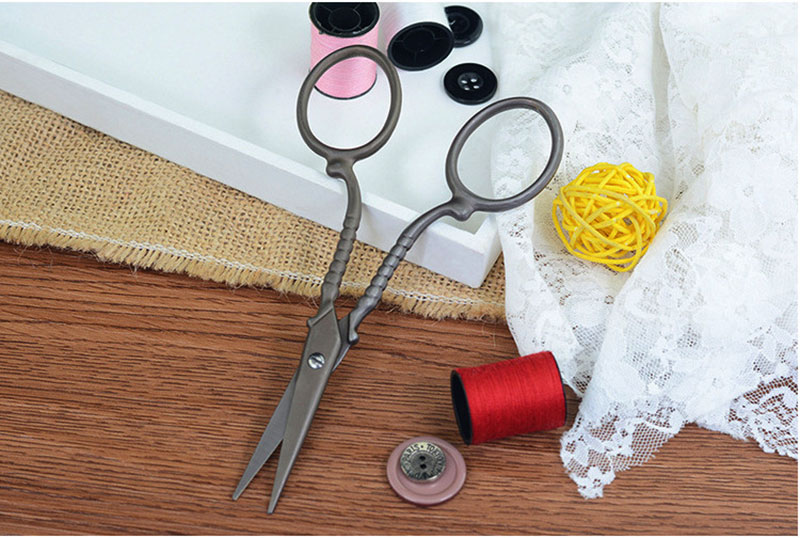 1Pcs Stainless Steel Embroidery Scissors Vintage Scissors Sewing Fabric Cutter Tailor Scissor Thread Scissor Tools for Sewing