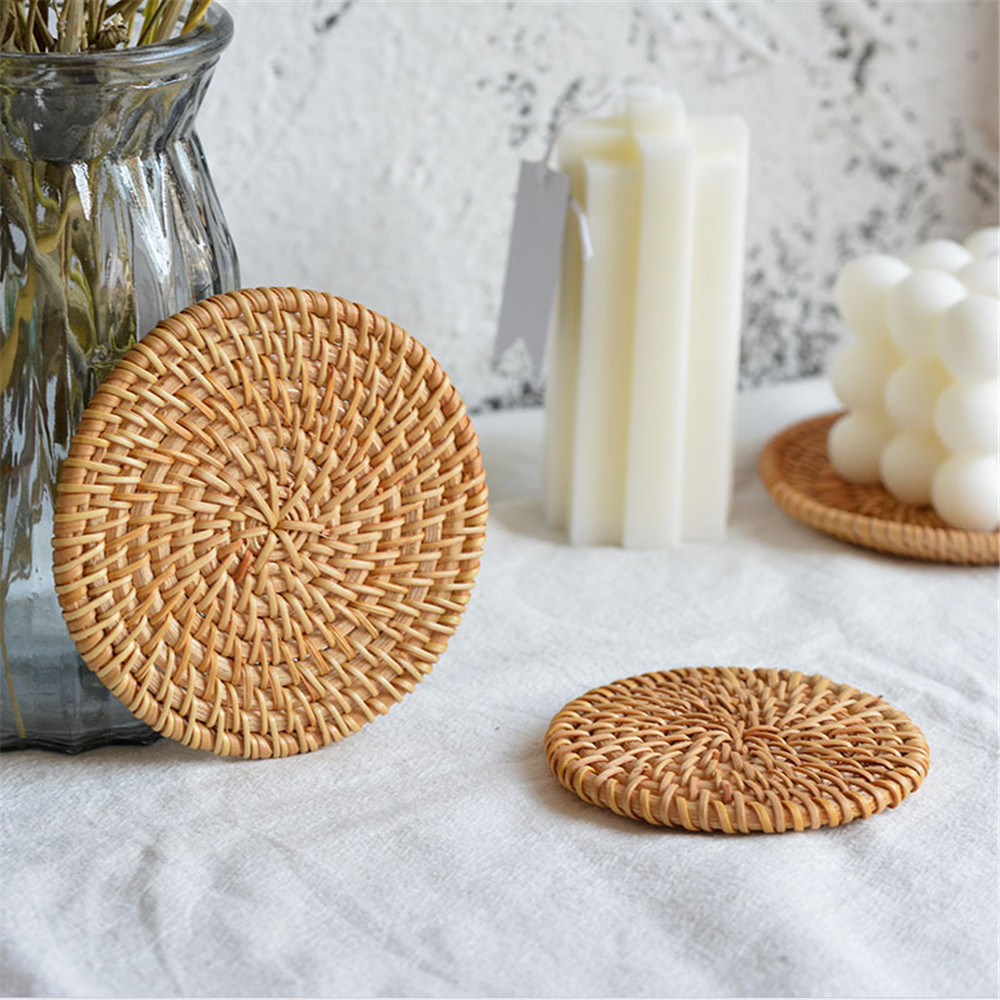 Round Natural Rattan Coasters Insulation Placement for Mugs Cup Handmade Bowl Mat Table Decoration Desk Accessories Organizer