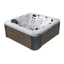 Whirlpool Tub a 5-Person Hot Tub Jacuzi Outdoor Pool Spa