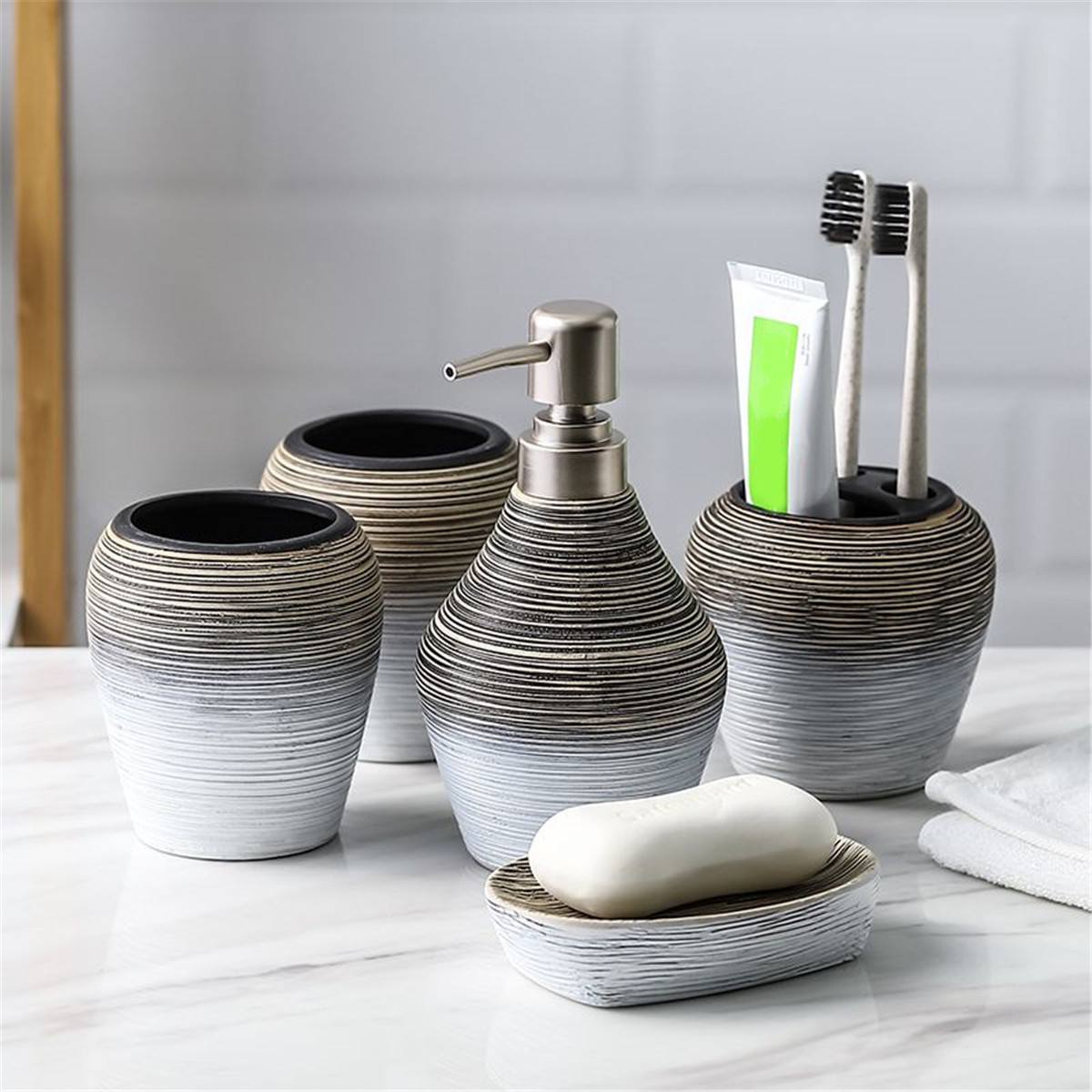 5PCS Ceramic Bathroom Accessories Set Tray Lotion Dispenser Soap Dish Toothbrush Holder Gargle Cup Set Shampoo Pump Bottle