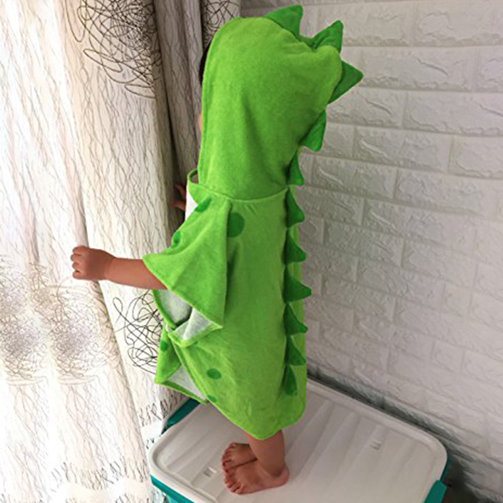 Kids Boys Bathrobes Beach Towel Enfant Sleepwear Hoodie Bath Robe Children Bathrobe for Girls Dinosaur Polyester