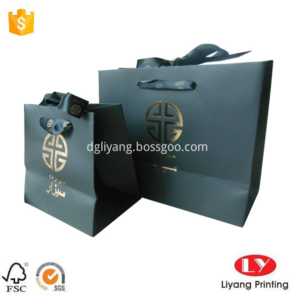Black jewelry bag
