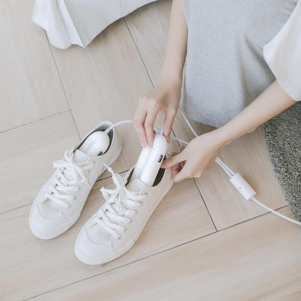 Youpin Sothing Portable Household Electric Sterilization Shoe Shoes Dryer UV Constant Temperature Drying Deodorization gift