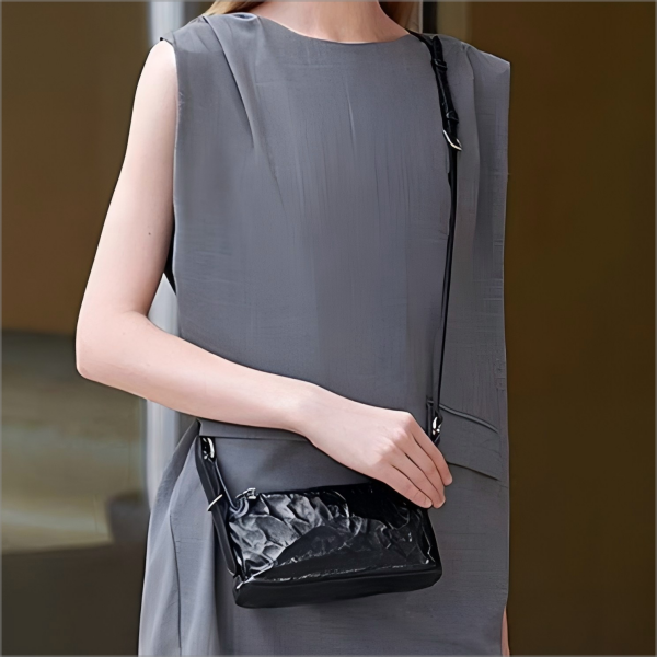 Stylish Ladies' Handbag in Summer Wax Leather