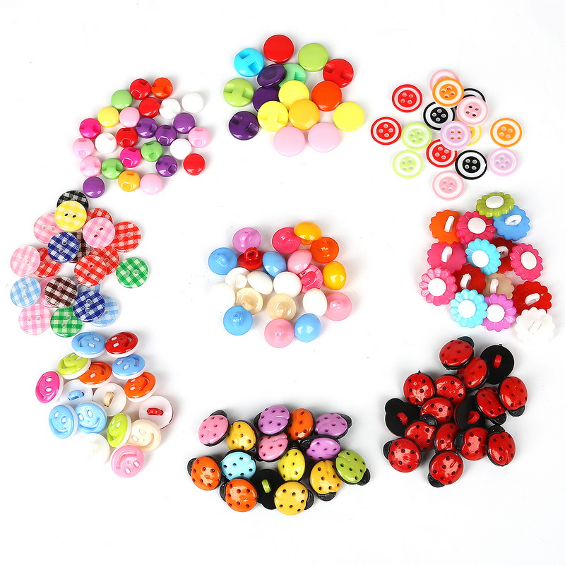19Style 50PCS Mix Shape Lots Colors DIY Scrapbooking Cartoon Buttons Plastic Buttons Children's Garment Sewing Notions