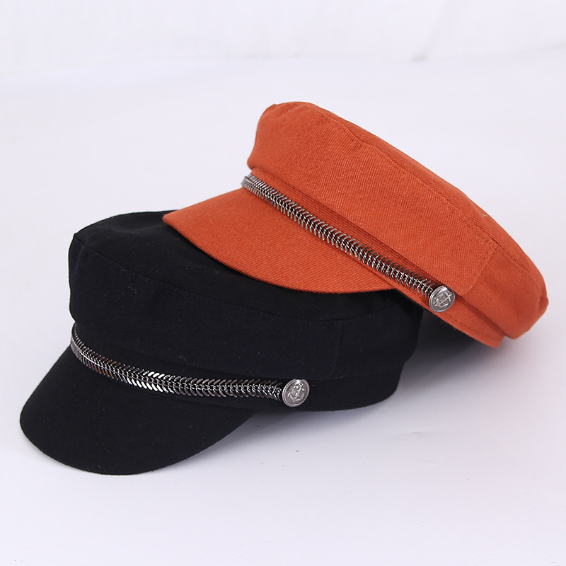 2018 New Arrival Women Men Hat Autumn Winter Solid Color Flat Cap Casual Fashion Wild Cap Man Beret Chain Navy Cap