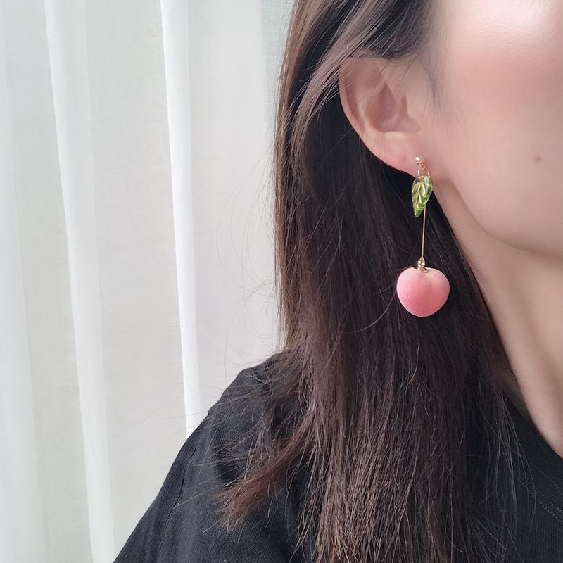 1Pair 2020 Fashion Flocking Peach Earrings for Women Cute Fruit Earring Party Wedding Jewelry Gifts