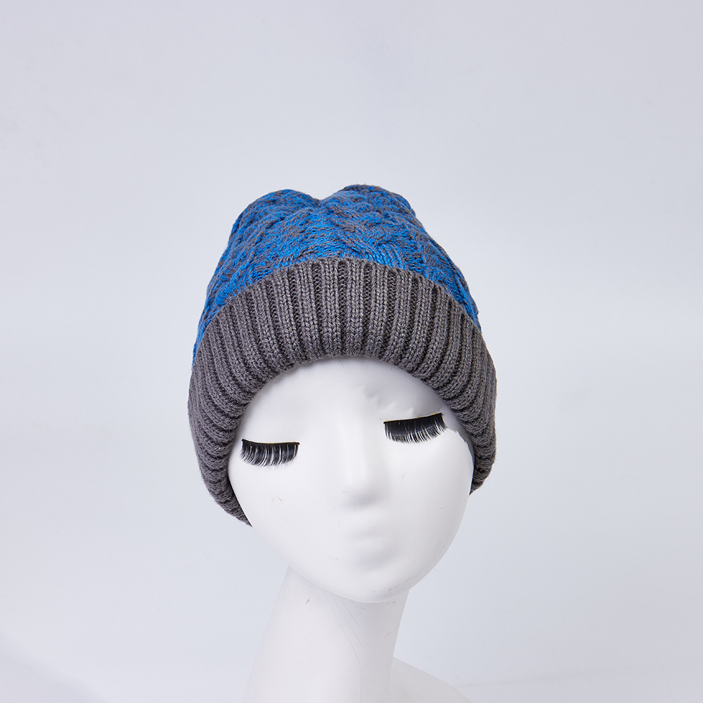 Cf M 0041 Knitted Hat 4