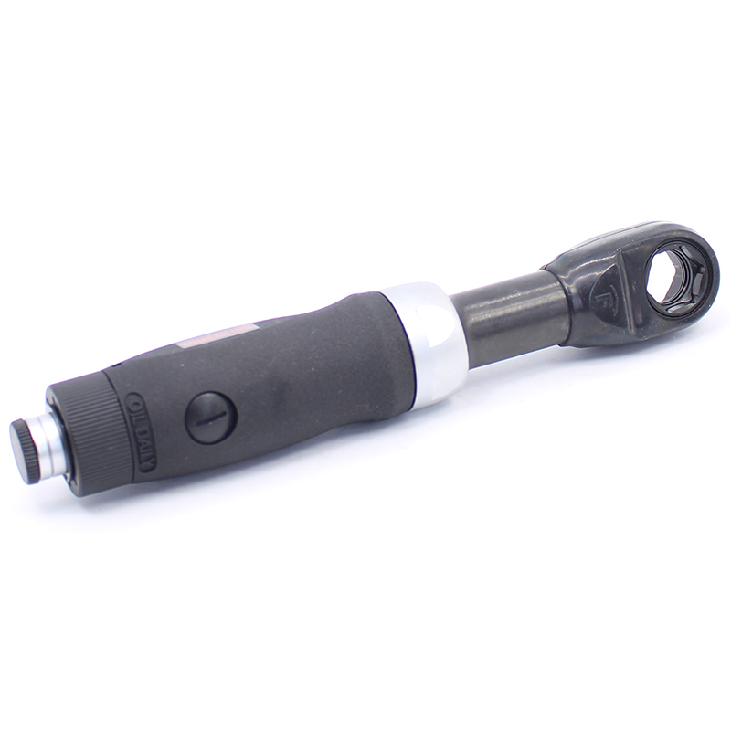 Top Quality Taiwan Perforation Type Multi-function 1/4 or 3/8 Pneumatic / Air Ratchet Wrench Tool with Sockets M10-M14