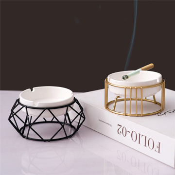 2020 Fashion Retro Style Geometric Creative Ashtray Glossy Ceramic Modern Home Decor Ashtray Holder Hotel Office Ornaments