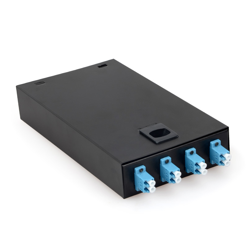 Fiber optic terminal box 8 core Desktop LC with adapter pigtail 4 Ports Fiber optical Patch Panel OEM
