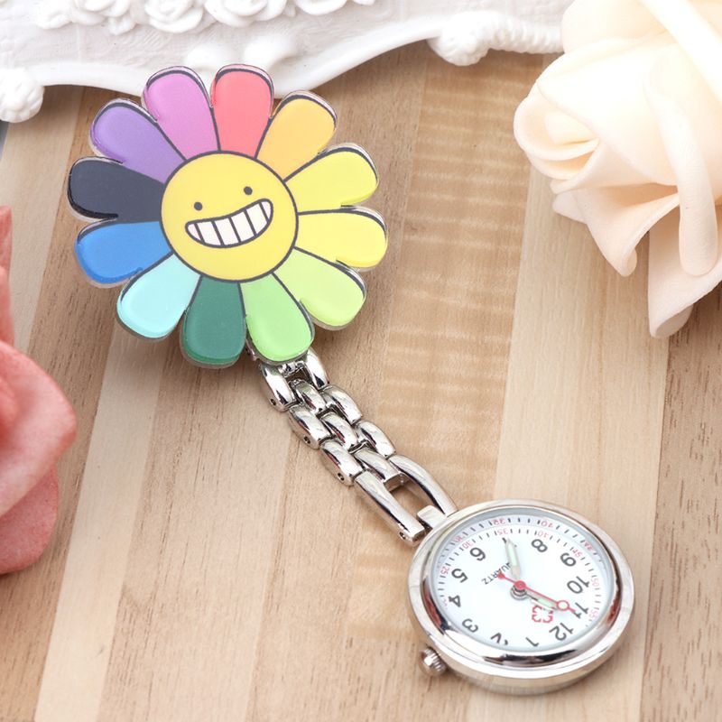 Nurse Watch Fashion Lady Girls Pocket Watches Hang Clip Portable Doctor Hospital Charm Jewelry Gifts Smile Face Flower