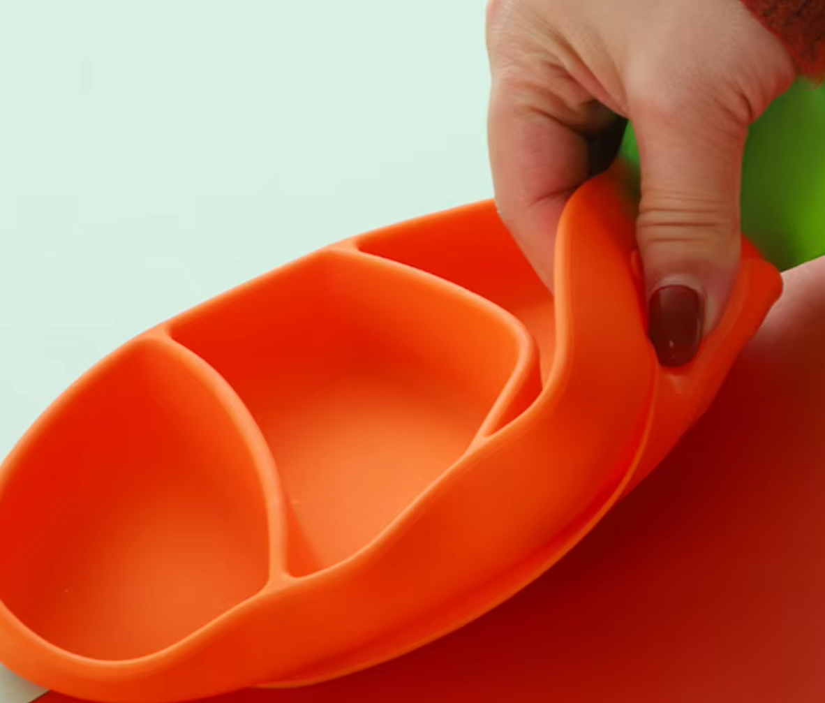 Silicone children's tableware