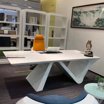 Wave-Shaped Table Leg Executive Desk