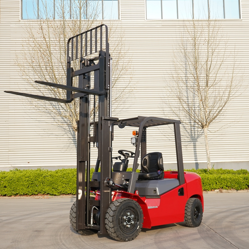 Electric forklift