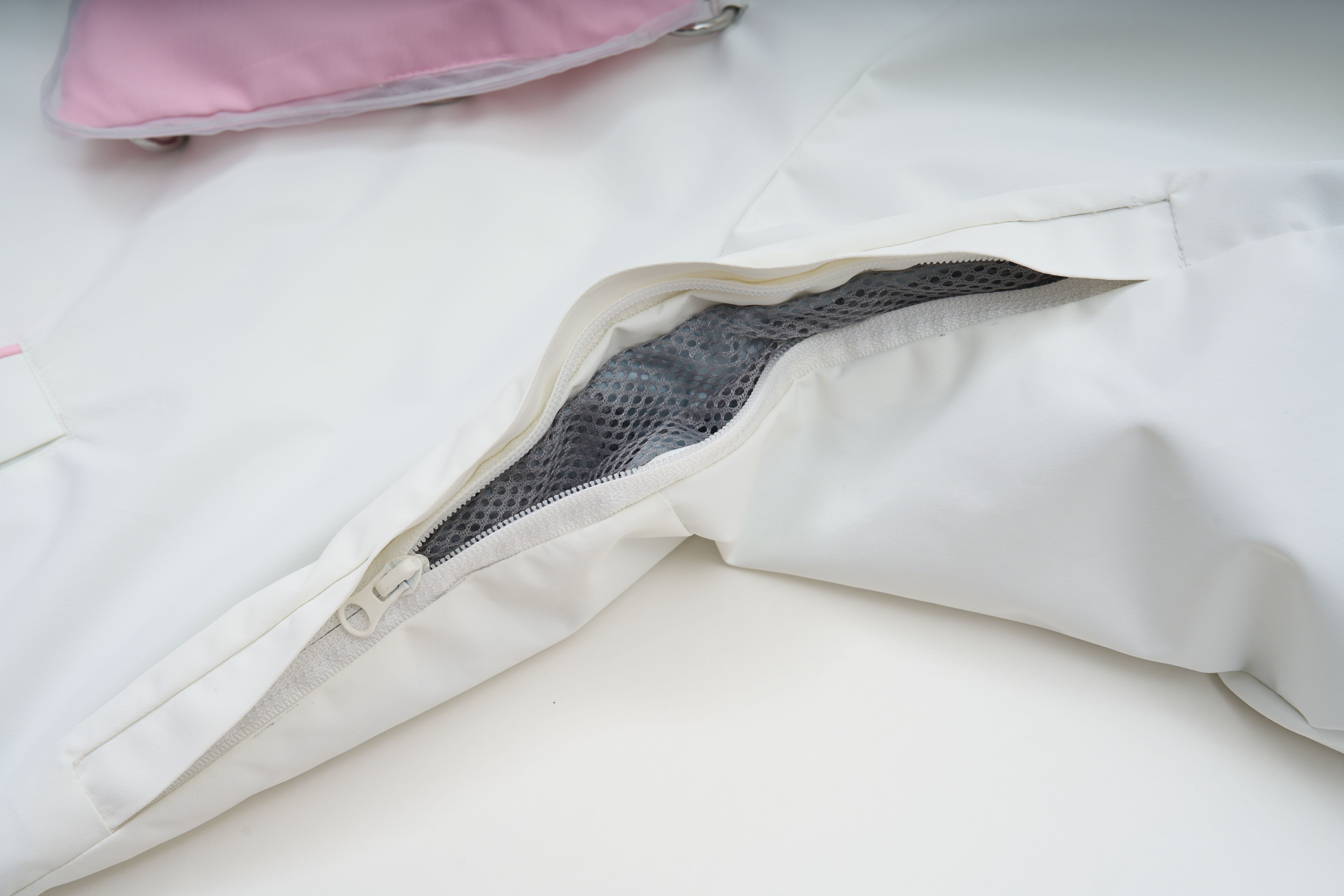 breathable zipper