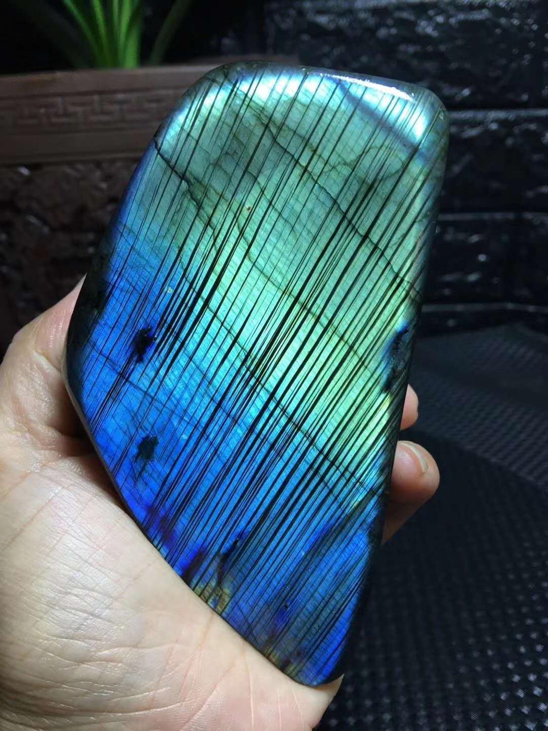 Natural Crystal Madagascar Labradorite Raw Gemstone Ornament Polished Quartz Sun Stone Handicraft Craft For Home Office Decor