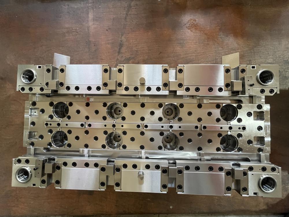 Precision Mold Base With Slider Auxiliary Components 8