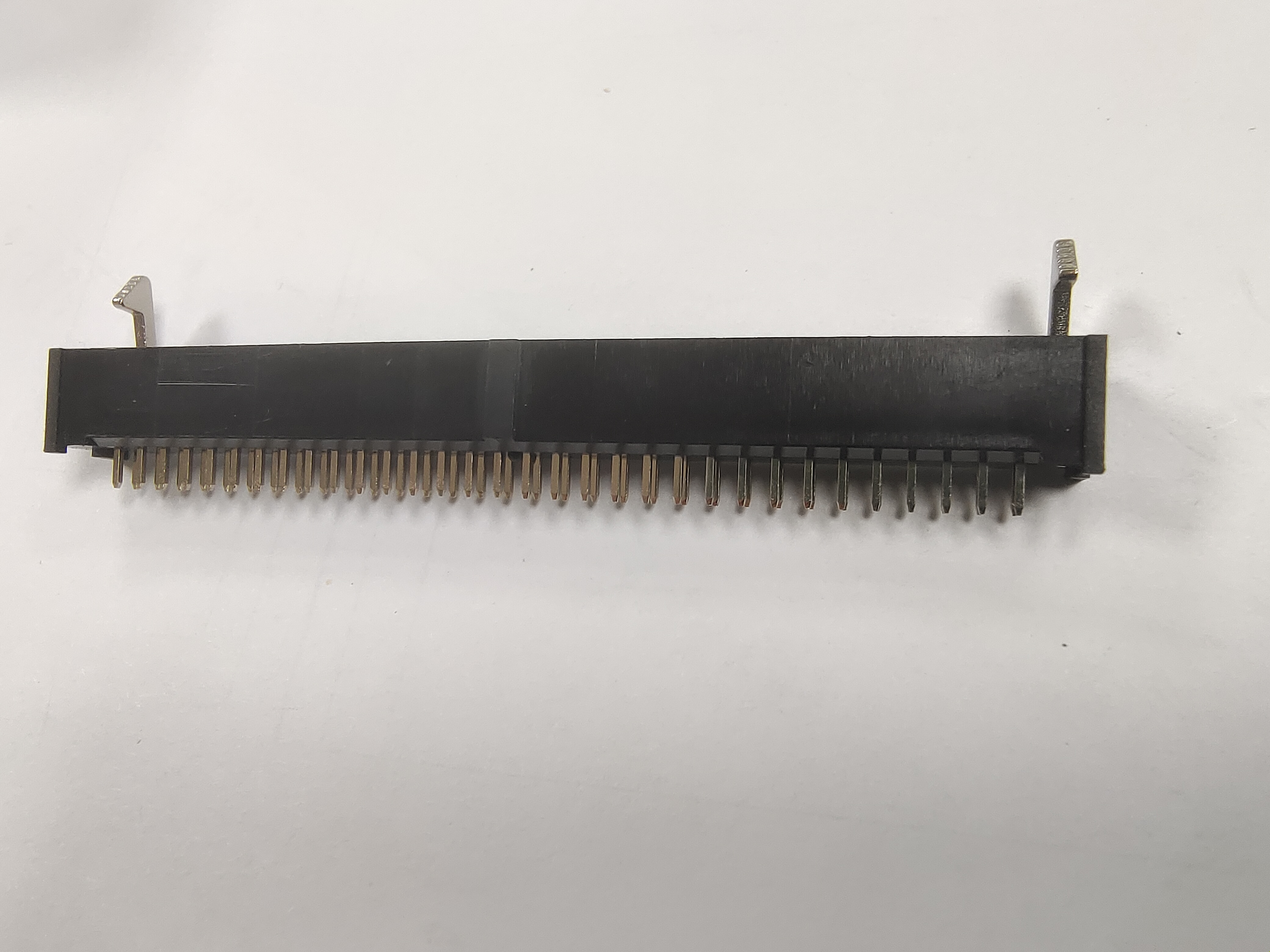 2.54mmx2.54mm Ejector Header Connector 180° W Metal Latch 