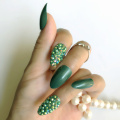 Blackish green 03