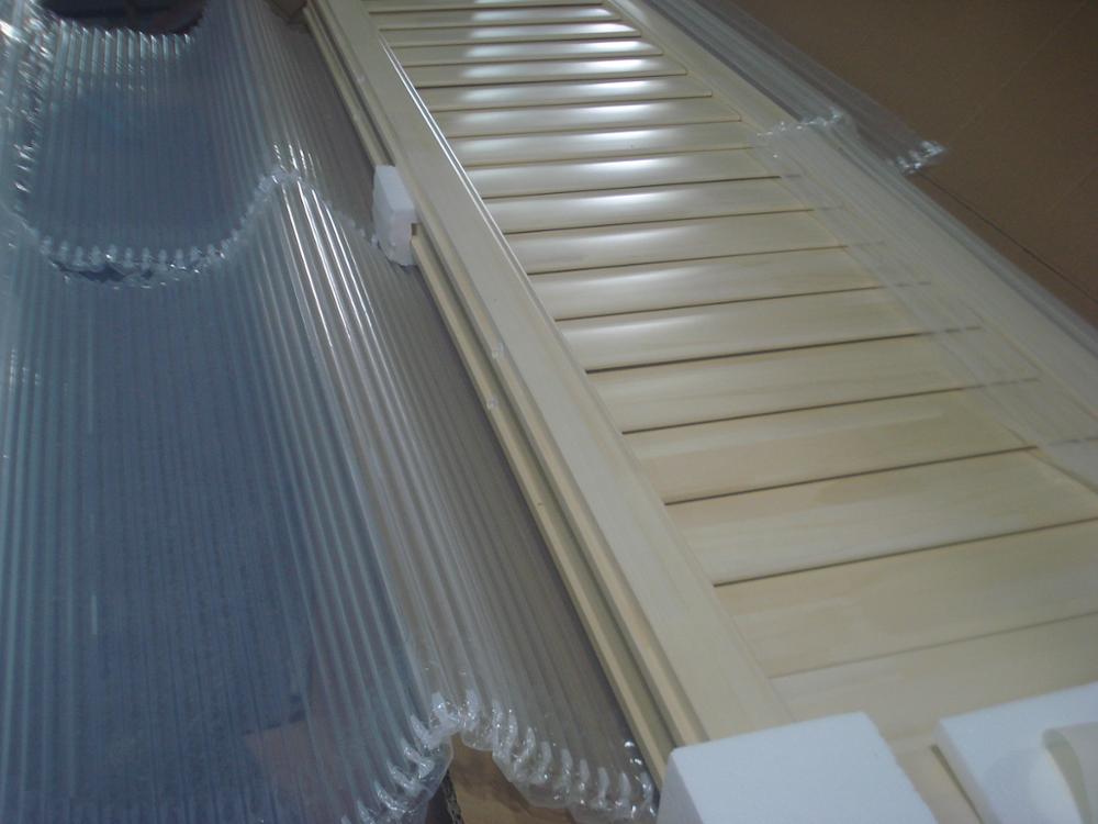 Customized Basswood Wood Shutters Bi-fold shutter door Plantation Sliding Shutters ws2010