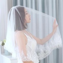 2 Tier Double Layer Women Wedding Veil Glitter Sequins Embellished Eyelash Scalloped Lace Trim Comb Bridal Veil Party Costume