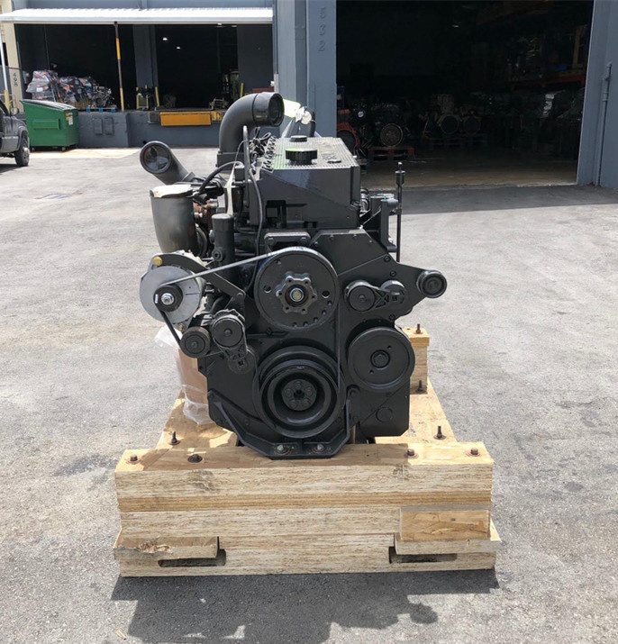 4 stroke 6 cylinder M11 QSM11 diesel engine